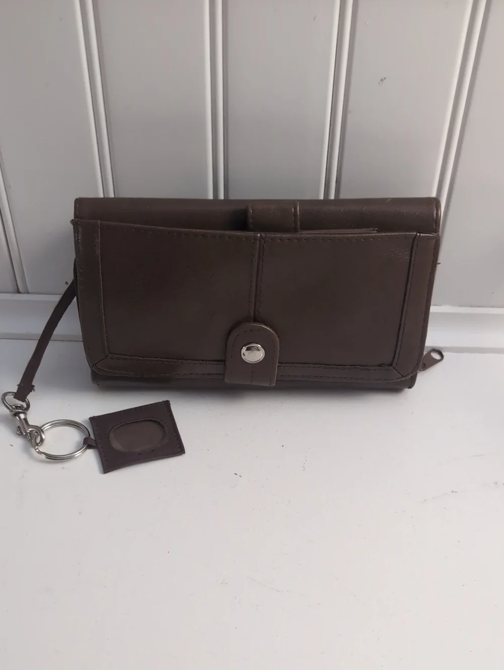 Women's Brown Leather Wristlet Wallet with Keyring